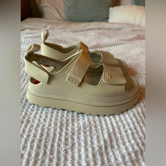 UGG Golden Glow Platform Sandals - Picture 10 of 15